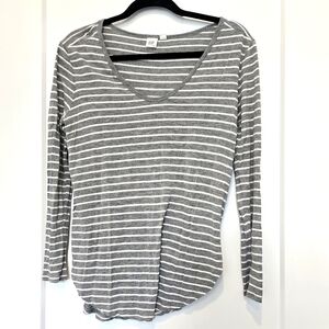 Gap striped top